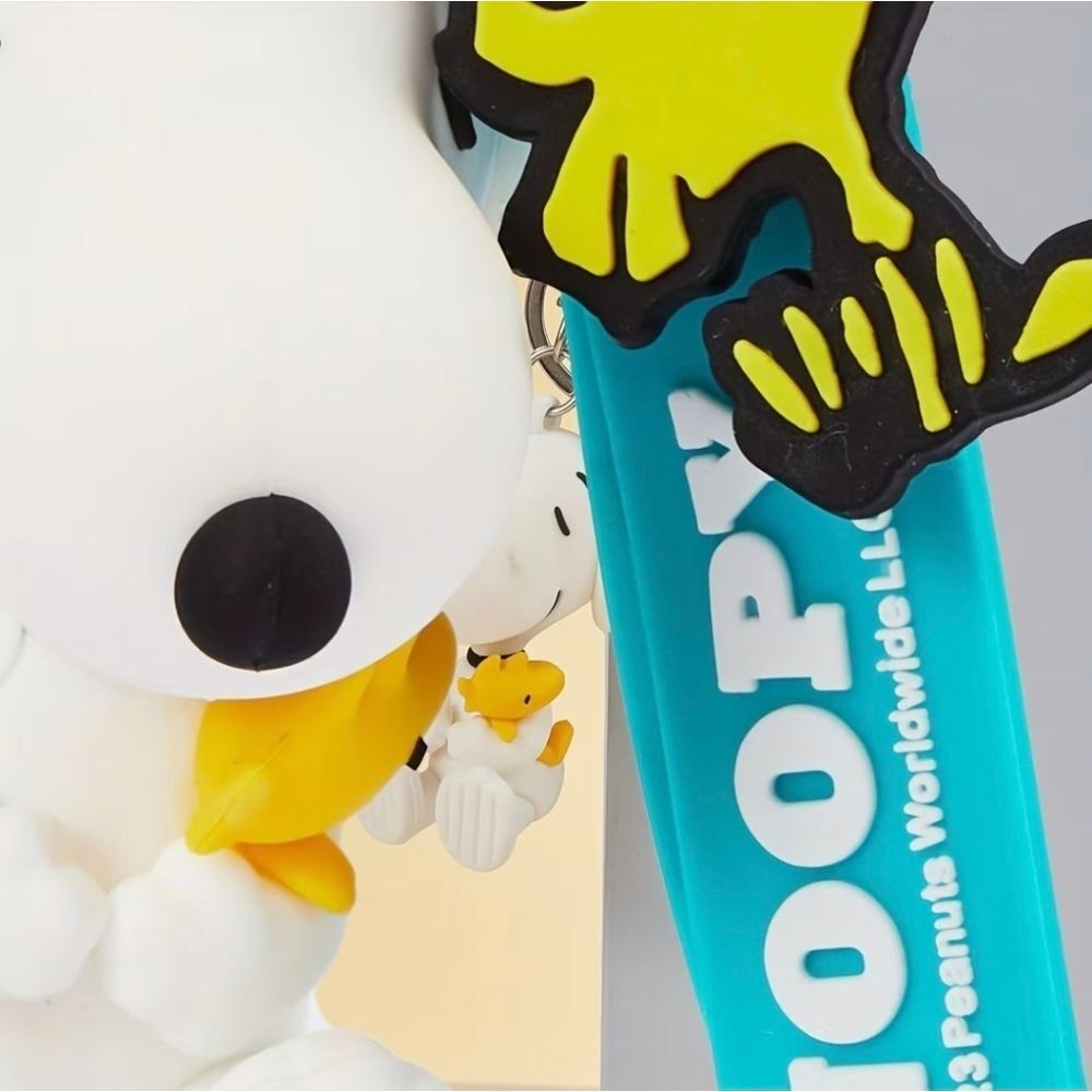 Peanuts Snoopy & Friends Keychain - Picture 9 of 9